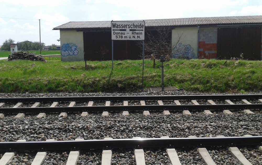 Europäische Hauptwasserscheide bei Wattenweiler